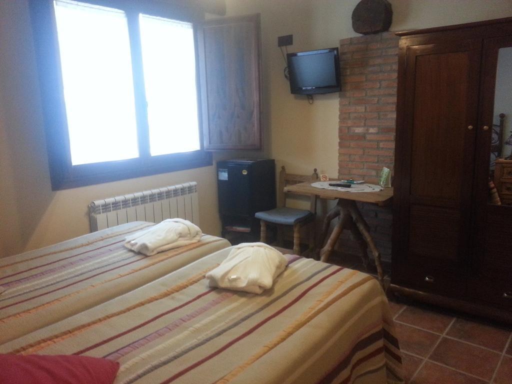 Hotel Rural El Horno De Aliaga Zimmer foto
